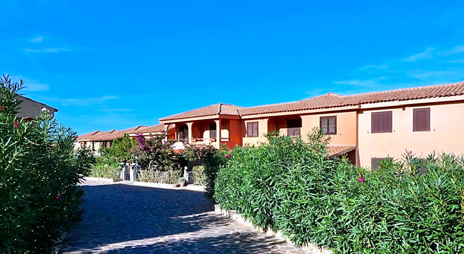 Residence a Golfo di Marinella a 450 mt dal mare
