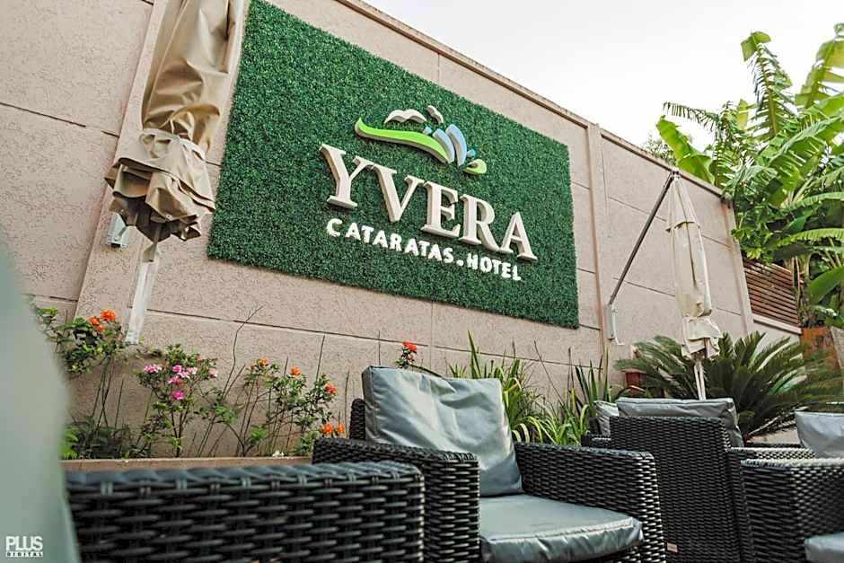 Yvera Cataratas