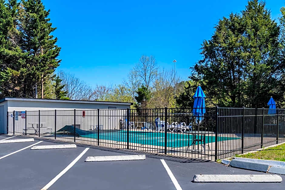 Quality Inn Cleveland North