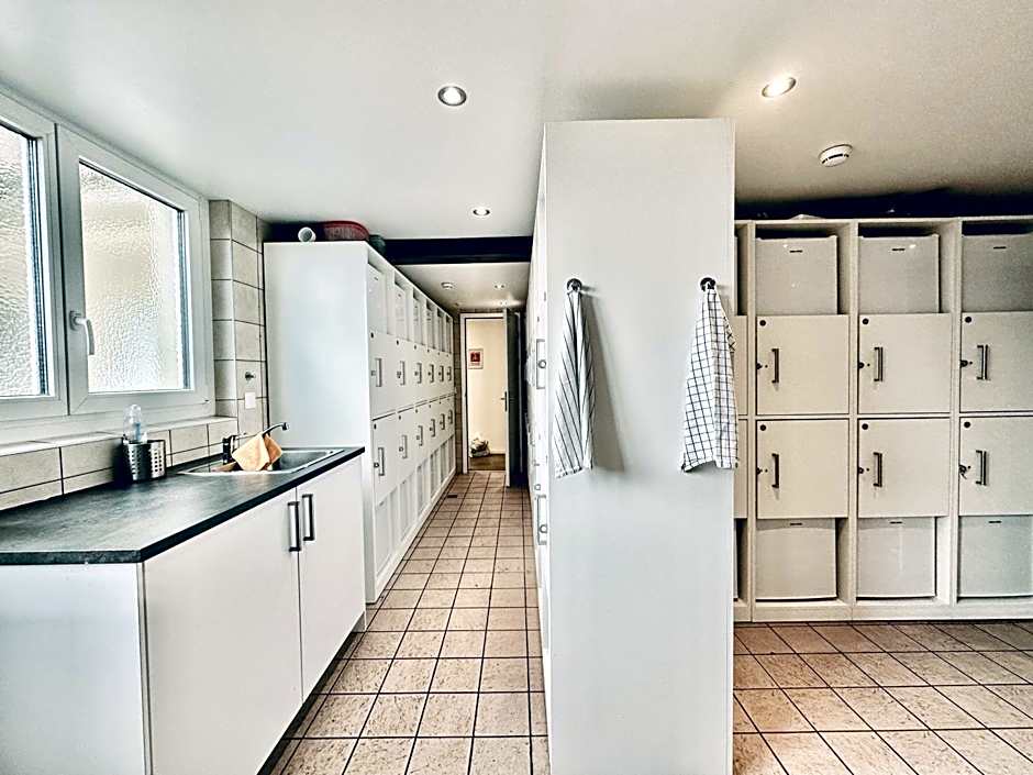 Monteurzimmer - Worker's accommodation - ZIMMERzuVERMIETEN in Bäriswil