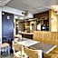 B&B Hotel Clermont Ferrand Le Brezet Aéroport