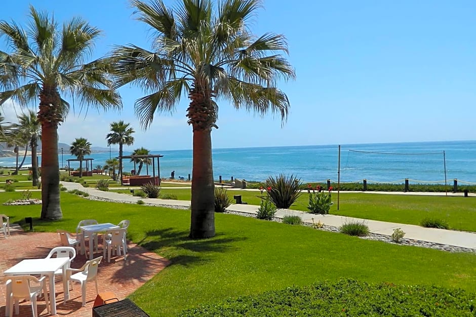Puerto Nuevo Baja Hotel & Villas