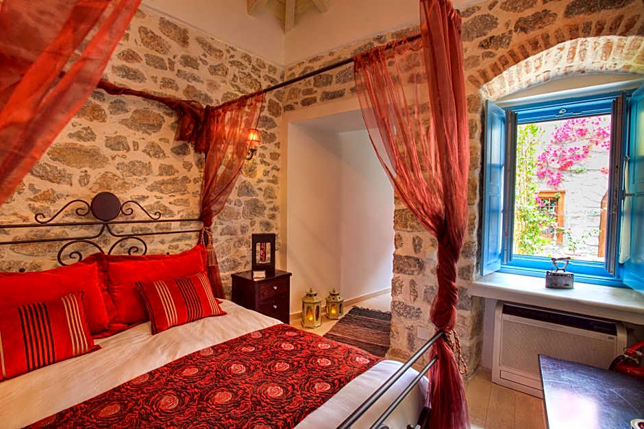 PortaDelMare deluxe suites