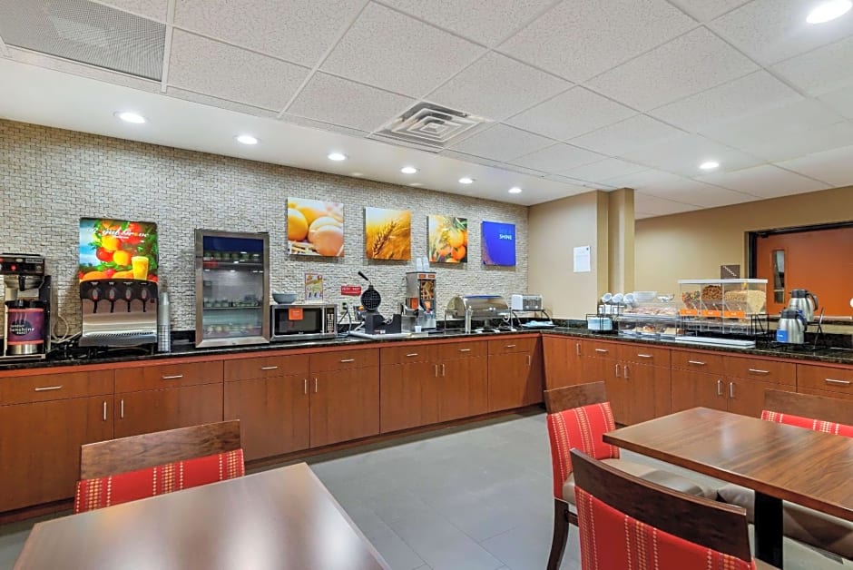 Comfort Inn & Suites Montgomery Eastchase