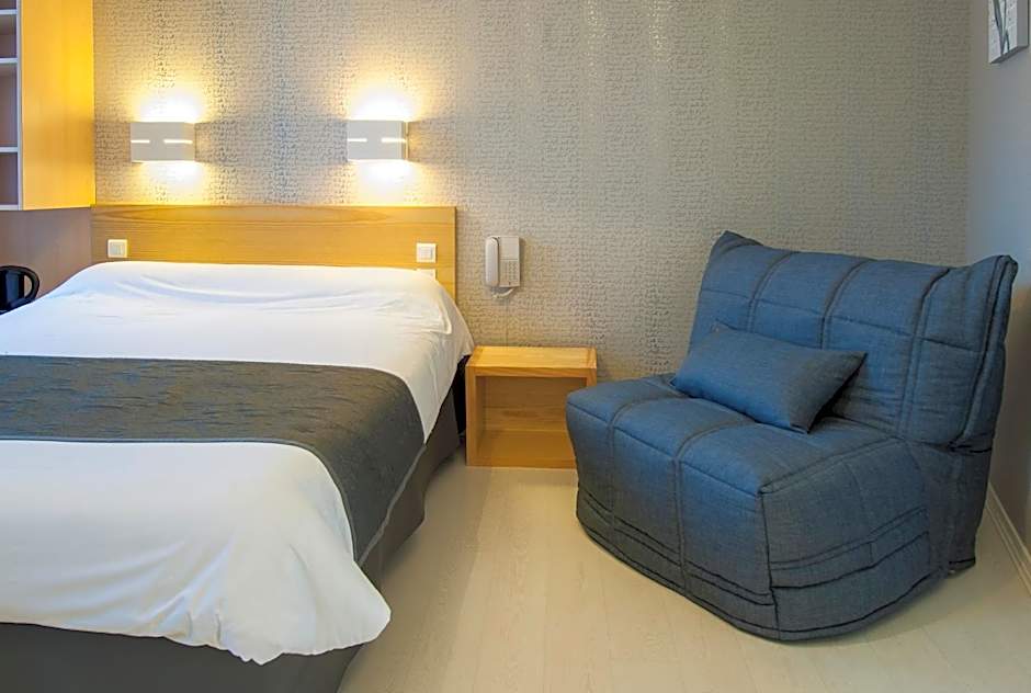 Logis Hôtel Restaurant Cazes Arazat