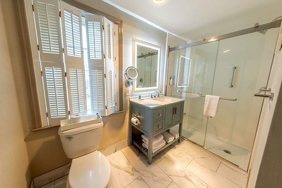 The Westfield Inn, BW Signature Collection