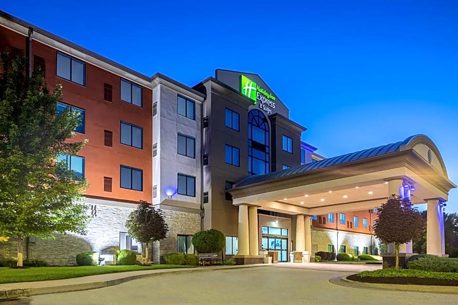 Holiday Inn Express & Suites Kansas City Airport By IHG