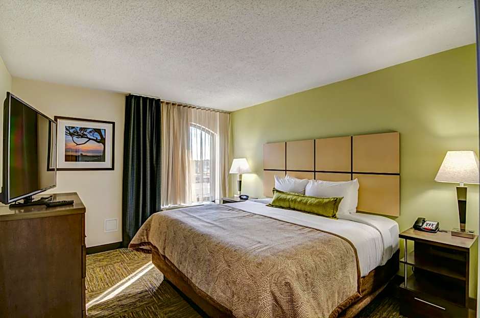 Candlewood Suites : Richmond - West Broad By IHG