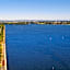 DoubleTree By Hilton Perth Waterfront