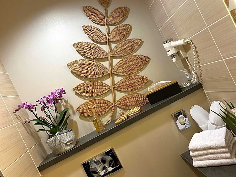 Kyriad Prestige Vannes Centre - Palais des Arts