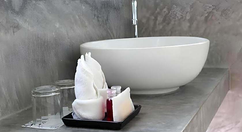 Grand Hill Residence