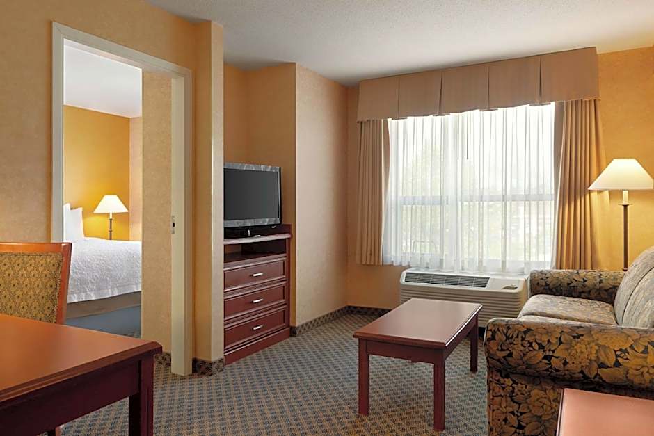 Hampton Inn & Suites by Hilton Langley-Surrey