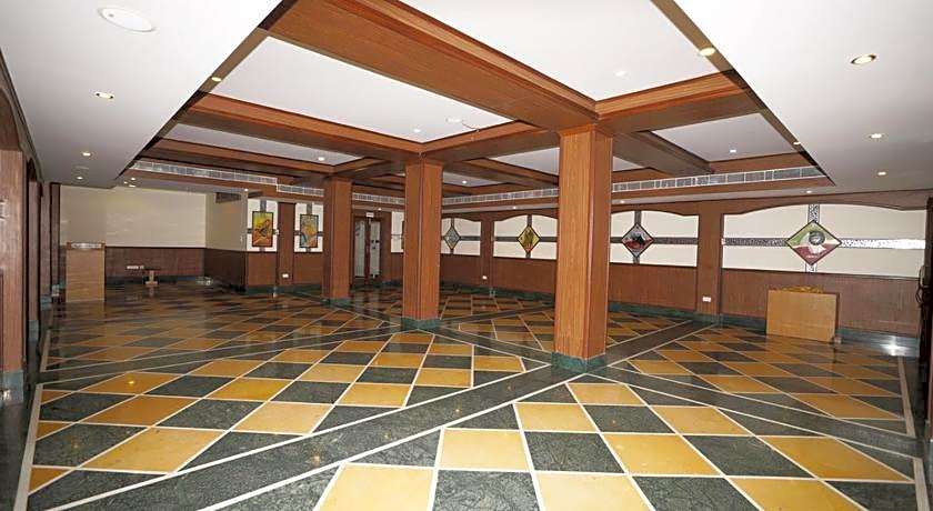 Nahar Manchester Inn