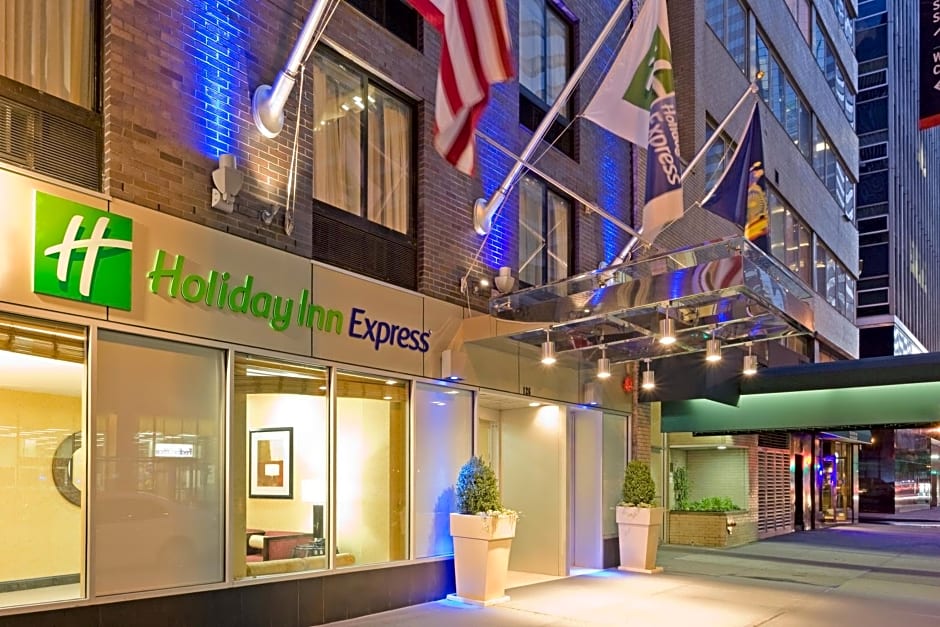 Holiday Inn Express New York City-Wall Street, an IHG Hotel