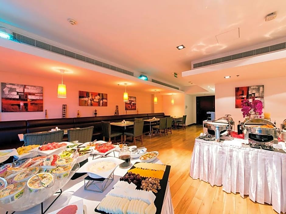 Nojoum Hotel Apartments LLC