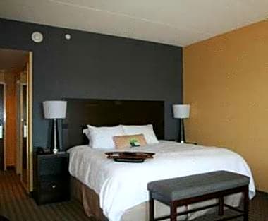 Hampton Inn & Suites Vineland