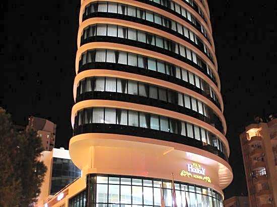 Yol İş Holiday Adana Otel
