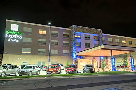 Holiday Inn Express and Suites Louisville N Jeffersonville By IHG