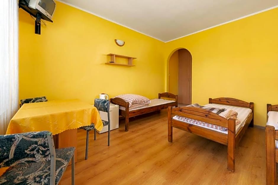 POKOJE GOŚCINNE -MARIA-