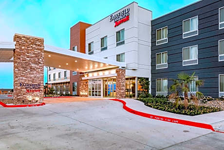 Fairfield Inn & Suites by Marriott Snyder
