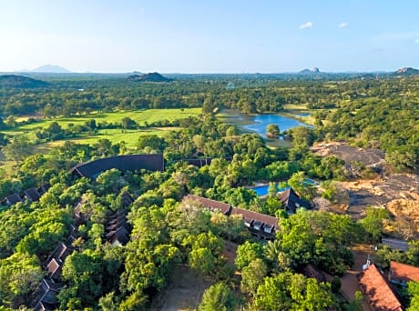 Occidental Paradise Dambulla