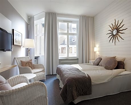 First Hotel Örebro