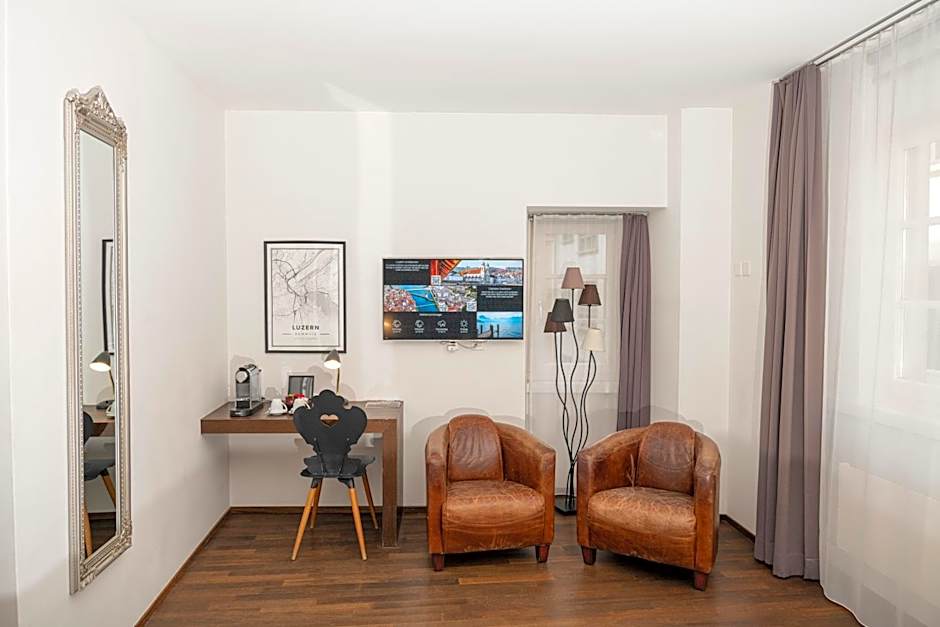 Boutique Hotel Weisses Kreuz - Adult only Hotel