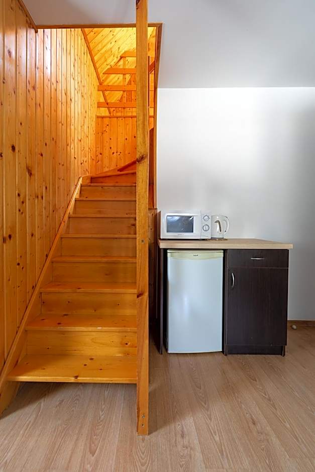 Apartament II-poziomowy POBIEROWO nam morzem