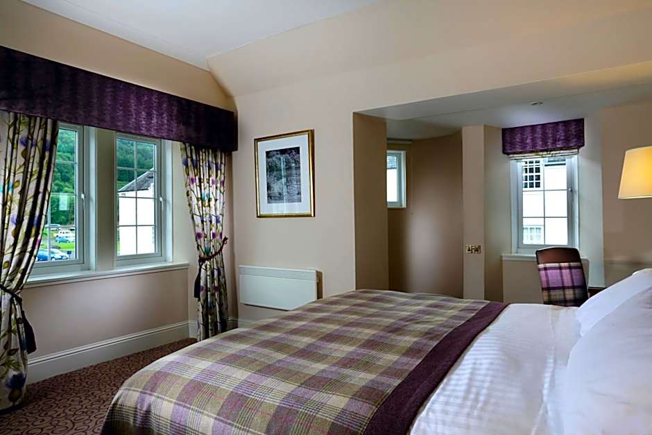 Macdonald Forest Hills Hotel & Spa