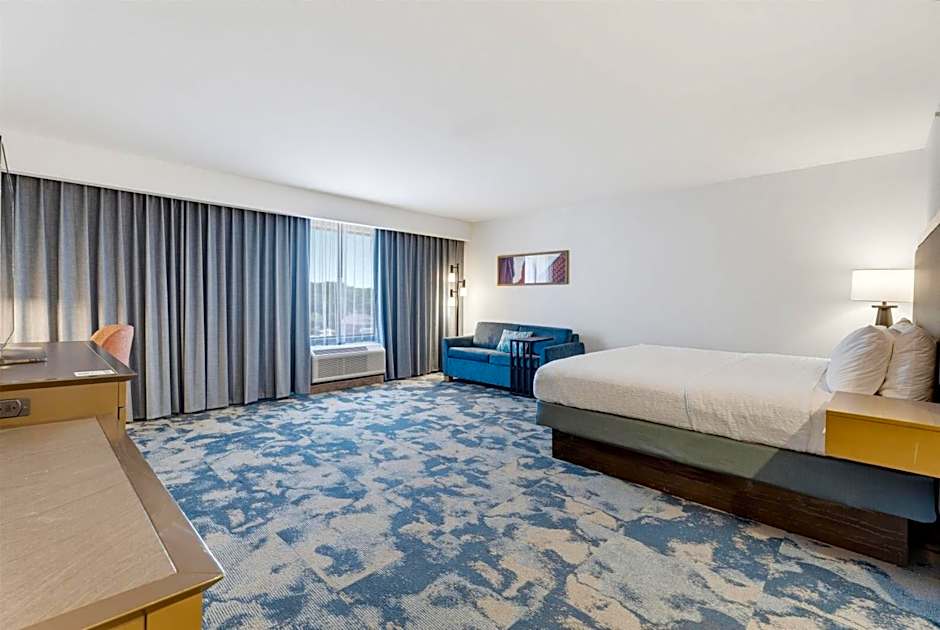 Hampton Inn Detroit/Dearborn