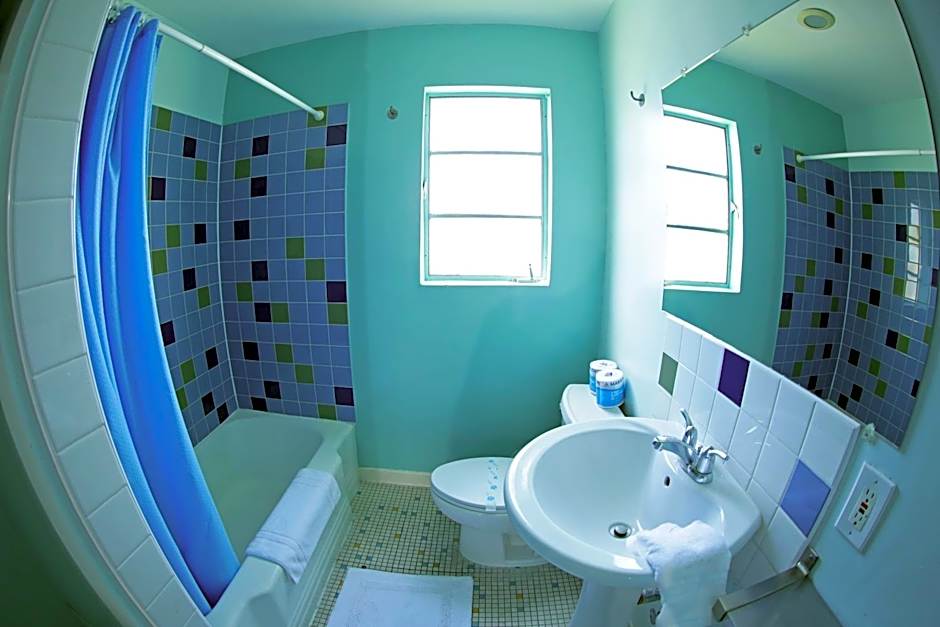 Banana Bungalow Hollywood Hotel & Hostel