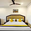 Itsy Hotels Regalia Grand, 500 Mtrs From Madikeri Fort