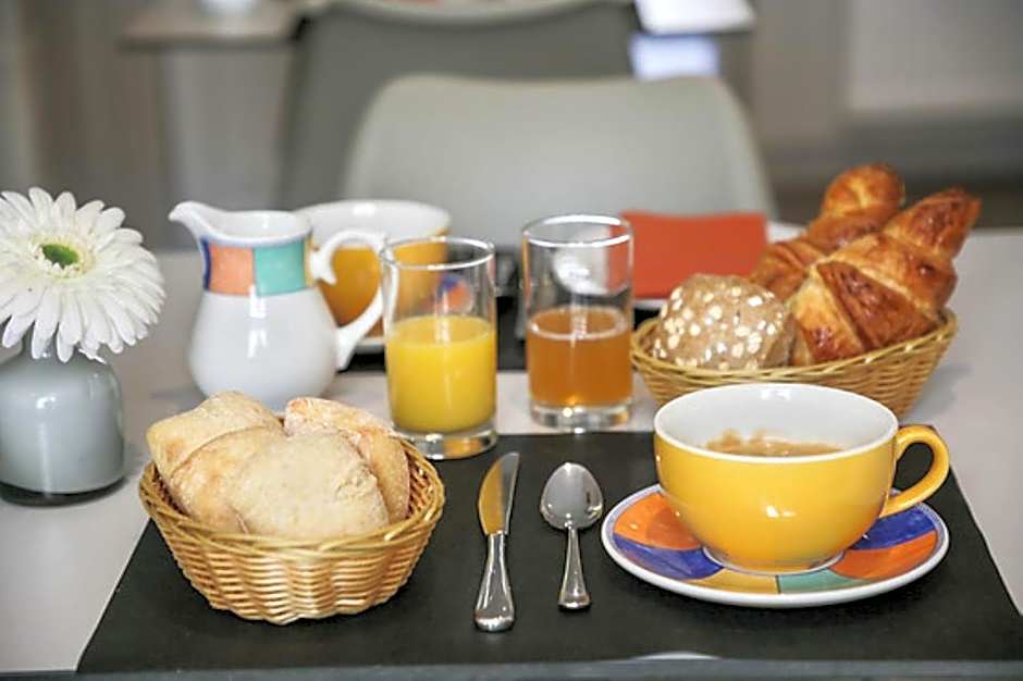 Logis Hôtel Le Pélican & son restaurant