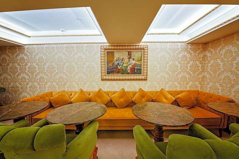 Grand Marcello Hotel