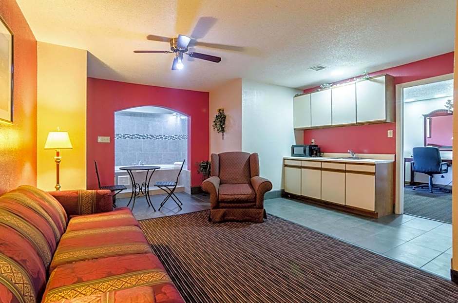 Quality Inn South
