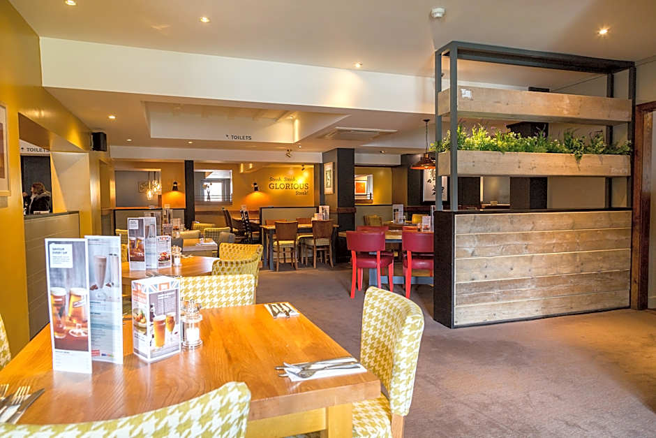 Premier Inn Tonbridge North