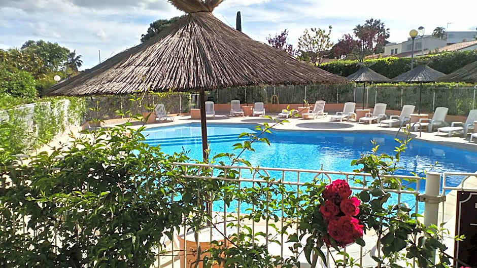 Brit Hotel Confort Helios Agde