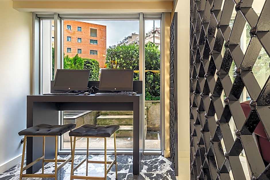 Airotel Stratos Vassilikos Hotel