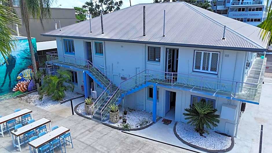 Caravella Backpackers