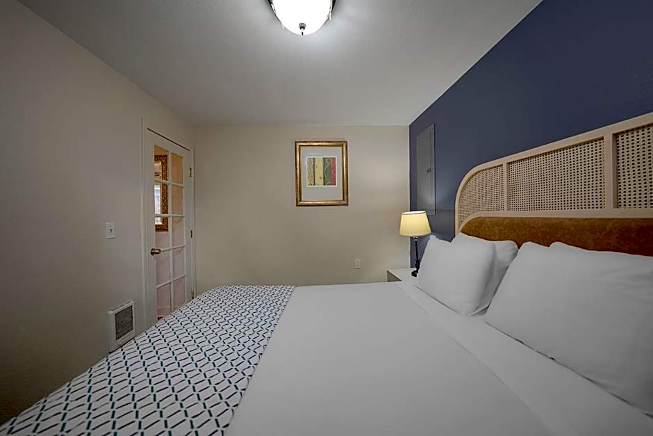 City Centre Motel by OYO
