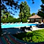 Logis Hotel Restaurant Le Castel Fleuri