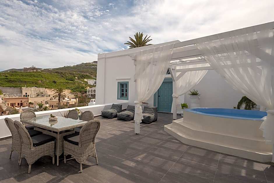 For All Seasons Mansion