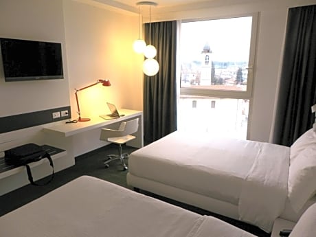 Twin Room with Two Double Beds (3 People)