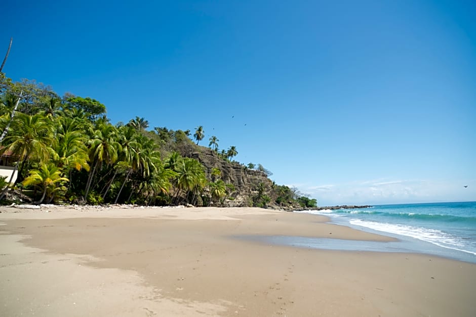 Tango Mar Beachfront Boutique Hotel & Villas