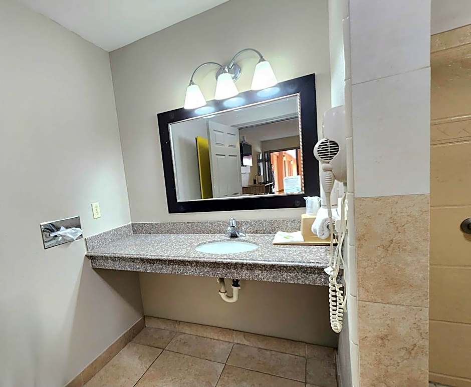 Days Inn by Wyndham McAllen