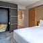 Hilton Geneva Hotel and Conference Centre