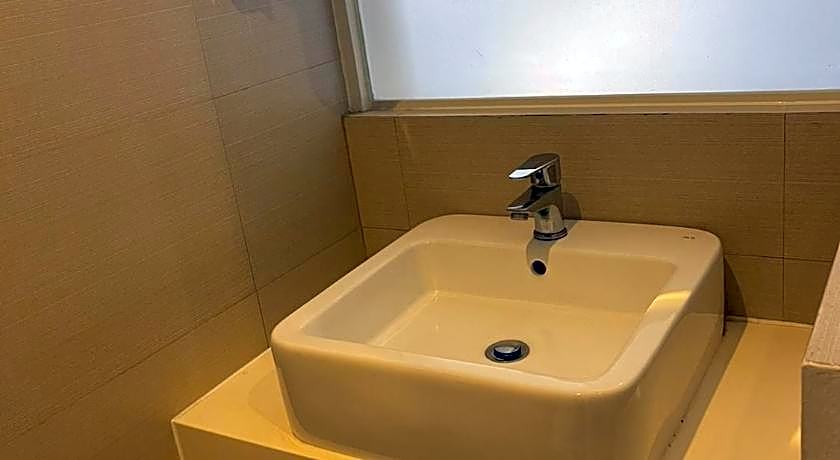 Wow Budget Hotel Cubao