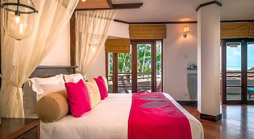 Royal Palms Beach Hotel