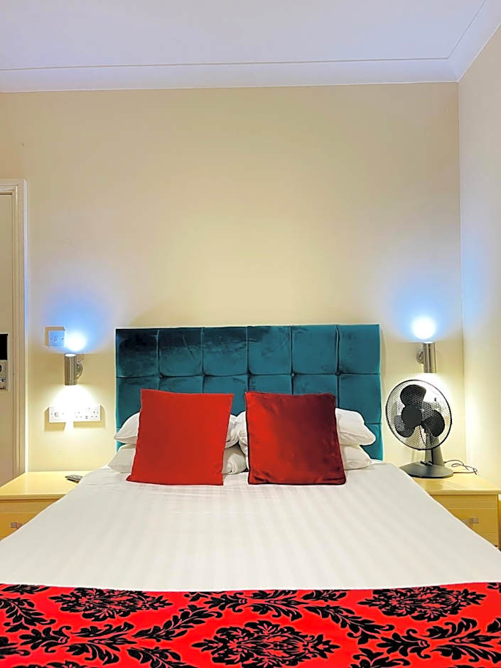 Trivelles Park Hotel