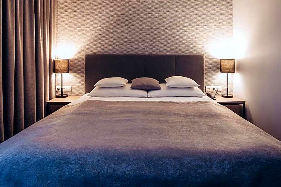 Miejsca noclegowe i Restauracja Kamiński